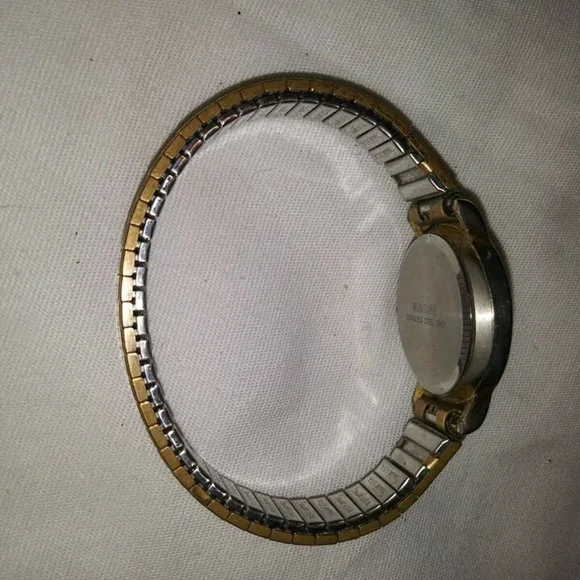 LADIES RUMOURS METAL STRETCHY BAND WRISTWATCH CA 00630 m_65fede644bf9ff7e76eb1a4f.jpeg main image 3